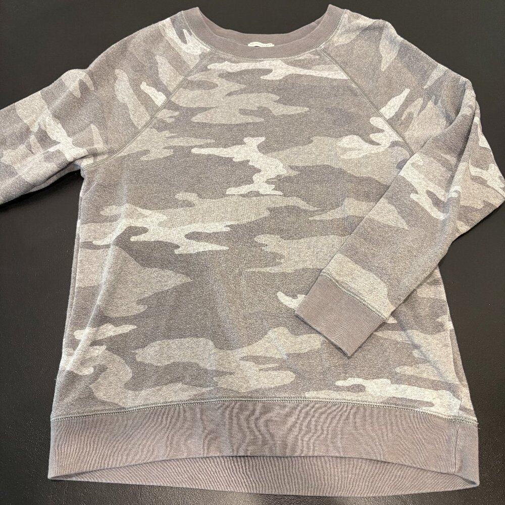 American Eagle Gray Camo Crewneck